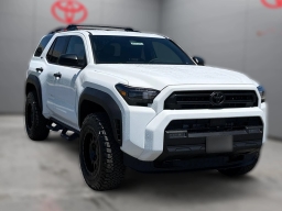 Toyota 4Runner SR5 4WD (Natl) 2026
