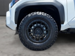 Toyota 4Runner SR5 4WD (Natl) 2026