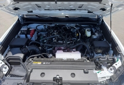 Toyota 4Runner SR5 4WD (Natl) 2026