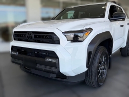 Toyota 4Runner SR5 4WD (Natl) 2026