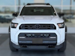 Toyota 4Runner SR5 4WD (Natl) 2026