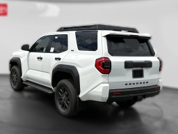 Toyota 4Runner SR5 4WD (Natl) 2026