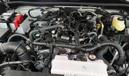 Toyota 4Runner SR5 4WD (Natl) 2026