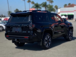 Toyota 4Runner TRD Sport 4WD (Natl) 2026