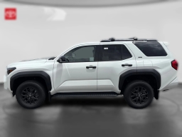 Toyota 4Runner SR5 4WD (Natl) 2026