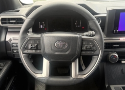 Toyota 4Runner SR5 4WD (Natl) 2026