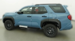 Toyota 4Runner SR5 4WD (Natl) 2026