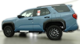 Toyota 4Runner SR5 4WD (Natl) 2026
