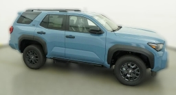 Toyota 4Runner SR5 4WD (Natl) 2026