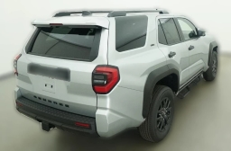 Toyota 4Runner SR5 4WD (Natl) 2026