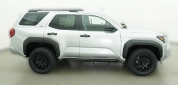Toyota 4Runner SR5 4WD (Natl) 2026