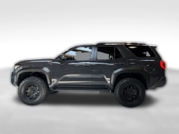 Toyota 4Runner TRD Off Road Premium 4WD (Natl) 2026