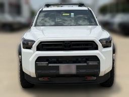Toyota 4Runner SR5 4WD (Natl) 2026