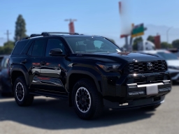 Toyota 4Runner Hybrid TRD Off Road Premium 4WD (Natl) 2026