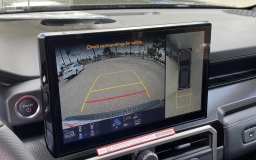 Toyota 4Runner Hybrid Limited 4WD (Natl) 2026
