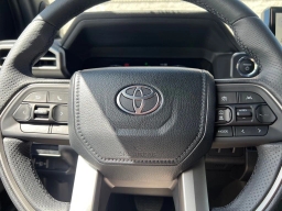 Toyota 4Runner Hybrid Platinum 4WD (Natl) 2026