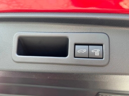 Toyota 4Runner Hybrid Platinum 4WD (Natl) 2026