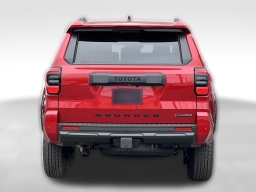 Toyota 4Runner Hybrid TRD Off Road Premium 4WD (Natl) 2026