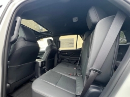Toyota 4Runner Hybrid Limited 4WD (Natl) 2026