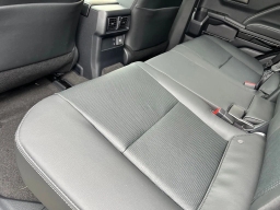 Toyota 4Runner Hybrid Limited 4WD (Natl) 2026