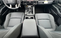 Toyota 4Runner Hybrid Limited 4WD (Natl) 2026