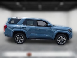 Toyota 4Runner Hybrid Limited 4WD (Natl) 2026