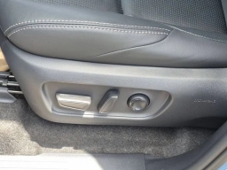 Toyota 4Runner Hybrid Limited 4WD (Natl) 2026