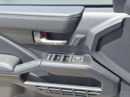 Toyota 4Runner Hybrid Limited 4WD (Natl) 2026