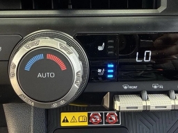 Toyota 4Runner Hybrid TRD Off Road Premium 4WD (Natl) 2026