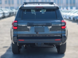 Toyota 4Runner Hybrid TRD Off Road Premium 4WD (Natl) 2026