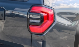 Toyota 4Runner Hybrid TRD Off Road Premium 4WD (Natl) 2026