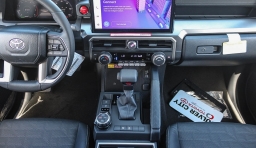 Toyota 4Runner Hybrid TRD Off Road Premium 4WD (Natl) 2026