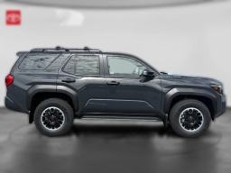 Toyota 4Runner Hybrid TRD Off Road Premium 4WD (Natl) 2026