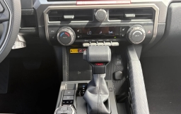 Toyota 4Runner Hybrid TRD Off Road Premium 4WD (Natl) 2026