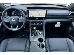 Lexus IS IS 350 F SPORT Design AWD 2026