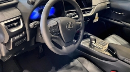 Lexus UX UX 300h Premium FWD 2026