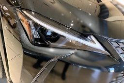 Lexus UX UX 300h Premium FWD 2026