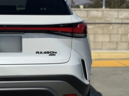 Lexus RX RX 450h+ Luxury AWD 2026
