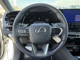 Lexus RX RX 450h+ Luxury AWD 2026