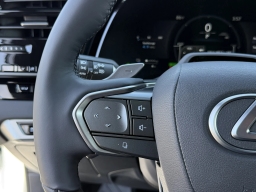 Lexus RX RX 450h+ Luxury AWD 2026