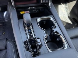 Lexus RX RX 450h+ Luxury AWD 2026