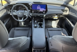 Lexus RX RX 450h+ Luxury AWD 2026