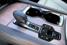 Lexus RX RX 450h+ Luxury AWD 2026
