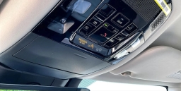 Lexus RX RX 450h+ Luxury AWD 2026