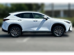 Lexus NX NX 450h+ Premium AWD 2026