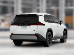 Toyota RAV4 SE FWD (Natl) 2026