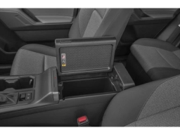Toyota RAV4 LE FWD (GS) 2026