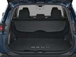 Toyota RAV4 LE FWD (GS) 2026