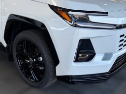 Toyota RAV4 Plug-In Hybrid XSE (Natl) 2026