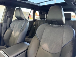 Toyota RAV4 Plug-In Hybrid XSE (Natl) 2026